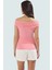 Rahat Fitted Bluz %96 Polyester %4 Elastan Carmen Yaka Zarifane Tasarım 3