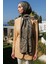 Soler Desen Shine Line Şal Siyah-Bej 4