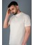 Erkek Bej Yarım Boğazlı Soft T-Shirt 2