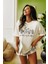 Kadın Beyaz Wildflowers Baskılı Oversize T-Shirt 1