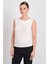 Kadın Onlfree Kolsuz Bisiklet Yaka T-Shirt 15351020 Ekru 1