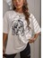 Kadın Beyaz Yüz Baskı Detaylı Oversize T-Shirt 2