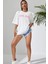 Kadın Beyaz Cool Mom Baskılı Oversize T-Shirt 3