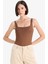 Kare Yaka Basic Düz Çıtçıtlı Body F8245AX25HS 3
