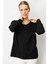 Kadın Sıfır Yaka Önü Pileli Boncuklu Ligralı Bluz Siyah 5