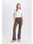 Flare Fit Leopar Desenli Düz Paça Uzun Boy Pantolon D7452AX24AU 3