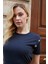 Kadın Kaliteli Modal Kumaş Sıfır Yaka Düğme Aksesuarlı Kısa Kol T-Shirt Bluz-Lacivert 4