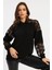 Kadın Siyah Dantel Detaylı Kapüşonlu Sweatshirt MBK58 1