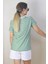 Kadın Yeşil Beyaz Çizgili Basic T-Shirt 4
