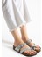 Capraz Parmak Arası Terlik 2