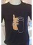 Bardak Tutan El Baskılı T-Shirt 1