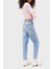 Pamuklu Regular Fit Yüksek Bel Daralan Paça Mom Jeans Bayan Kot Pantolon DW0DW20041 1AB 3