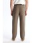 Yeni Sezon Standart Kalip Erkek Pantolon - S59397Z8 4