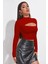 Kadın Kırmızı Göğüs Dekolteli Uzun Kollu Cut Out Crop Top Bluz 4