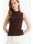 Slim Fit Dar Kesim Yarım Balıkçı Yaka Fitilli Kaşkorse Kolsuz Tunik G0050AX25HS 1
