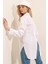 3952 Arkası Düğmeli Boyfriend Gömlek - Beyaz 3