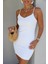 Beyaz Kendinden Desenli Askılı Mini Elbise 4