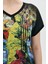 Dijital Baskılı V Yaka Dikey Nakışlı T-Shirt 4