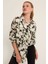 Yeşil Siyah Çiçek Desenli Oversize Saten Gömlek 3985 3