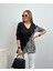 Kadın Uzun Kol Omuz Dekolteli Asmetrik Kesim Zebra Detay Bluz 1