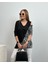 Kadın Uzun Kol Omuz Dekolteli Asmetrik Kesim Zebra Detay Bluz 3