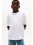 Erkek Çocuk Rahat Kesim Göğsü Tonal Nakışlı T-Shirt - Beyaz 1
