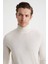 Ekru Boğazlı Slim Fit Merino Yün Triko 4