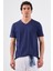 Lacivert V Yaka Pamuklu Düz Renk Slim Fit Erkek T-shirt 1