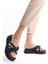 Freja Düz Topuklu Kurdele Desenli Taşlı Kalın ve Ortopedik Taban Kadın Terlik St Siyah 4