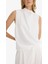 Regular Fit Balıkçı Yaka Krep Kolsuz Bluz F9149AX25WN 5