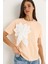 Kadın Çiçek Aksesuarlı Kısa Kollu Pamuklu T-Shirt 1
