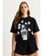 Kadın Bisiklet Yaka Kısa Kollu Çiçek Baskılı Pul Detaylı T-Shirt 3