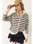 Kadın Çizgili Fermuarlı Triko Hırka 1