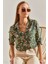 Kadın Kol Katlamalı Desenli Viskon Gömlek 1