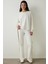 Açık Bej Çiçek Desenli Yakalı Oversize Çan Sweatshirt - Inspired By Flora 4