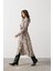Mottisfashion Yılan Desen Uzun Yaka Detaylı Elbise - Krem-Siyah 4