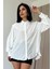 Mottisfashion Beyaz Pilise Detaylı Jesica Gömlek 5