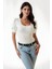 Kadın Beyaz Kare Yaka Örme Bluz HZL22W-BD104091 2