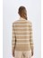 Relax Fit V Yaka Yumuşak Dokulu Çizgili Triko Kazak A2359AX24WN 6