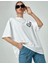 Şık Baskılı Beyaz Oversize T-Shirt 4
