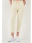 Pamuklu Normal Bel Regular Fit Düz Paça Pantolon Bayan Pantolon 668YP42282S4 3
