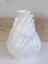 Vazo El Şekilli Vazo Dekoratif Vazo Büyük Boy Beyaz Renk Yükseklik 18 cm Çap 12 Cm. 3