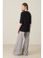 Siyah V Yaka Basic Kısa Kollu T-Shirt 2