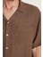Erkek Relax Fit Apaş Yaka Rustik Kumaş Viskon Pamuk Yandan Açmalı Cep Rahat Kesim Kahverengi Gömlek 3