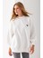 Kadın Bisiklet Yaka Fiyonk Kalp Nakışlı Oversize 3ip Sweatshirt Beyaz - 2629 6