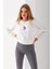 Kadın Bisiklet Yaka Çantalı Ayıcık Nakışlı 3ip Sweatshirt Beyaz - 2626 4