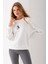 Kadın Bisiklet Yaka Çantalı Ayıcık Nakışlı 3ip Sweatshirt Beyaz - 2626 6