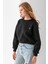 Kadın Bisiklet Yaka Kalp Nakışlı 3ip Crop Sweatshirt Siyah - 2669 1