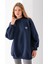 Kadın Bisiklet Yaka Fiyonk Kalp Nakışlı Oversize 3ip Sweatshirt Lacivert - 2629 2