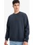 Relax Fit Bisiklet Yaka Kalın İçi Yumuşak Tüylü Basic Düz Sweatshirt T5139AZ25AU 3